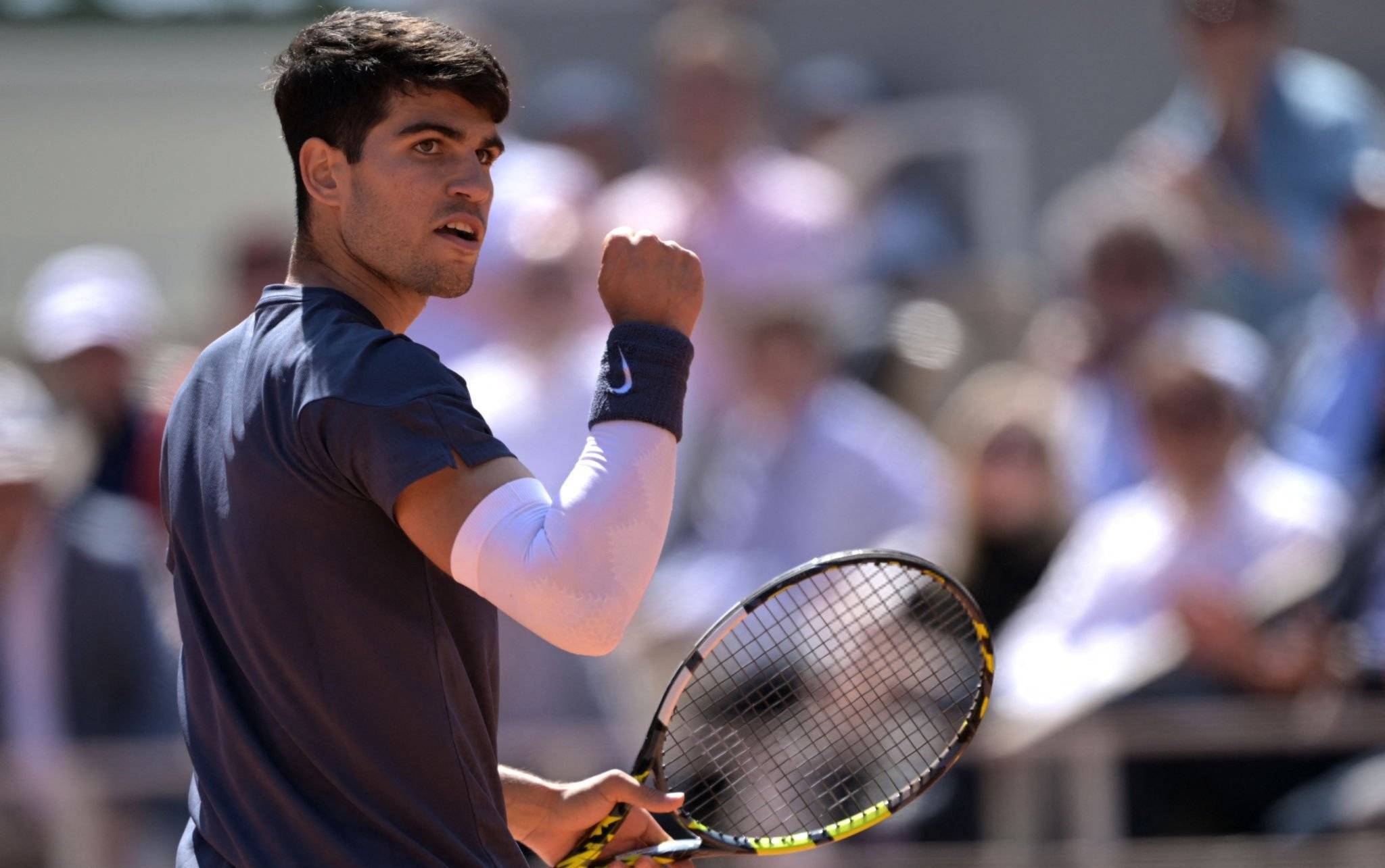 豪门对决!网球上演世纪大战 豪门对决!网球上演世纪大战