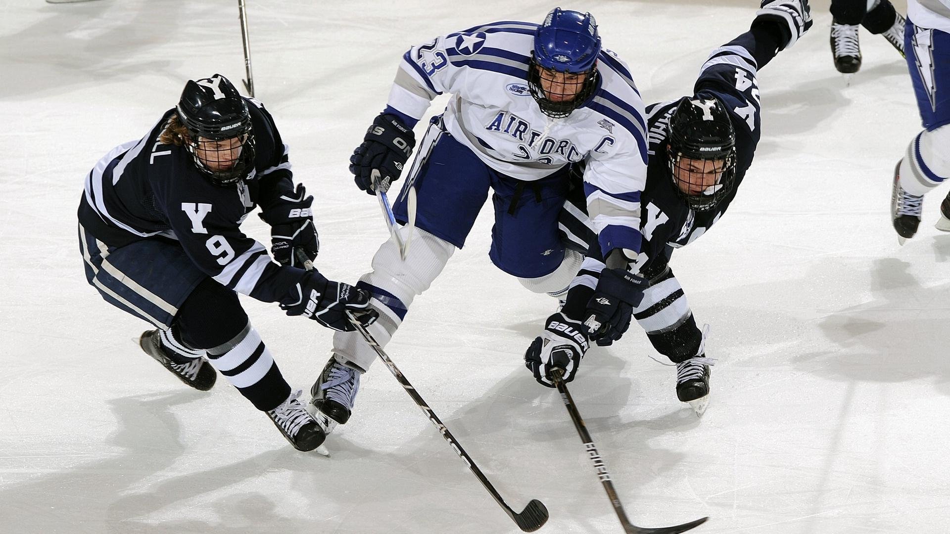 掘金惊险晋级！绝境中切特·霍姆格伦的封神之战，一记封盖，半场33分定乾坤