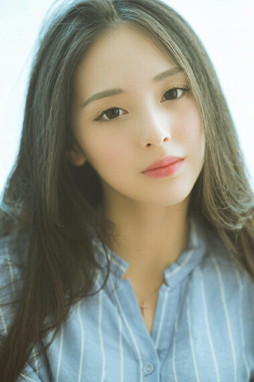 从维也纳到慕尼黑,一场跨国电话,如何用奥地利式胜利解码德甲争冠的终极哲学