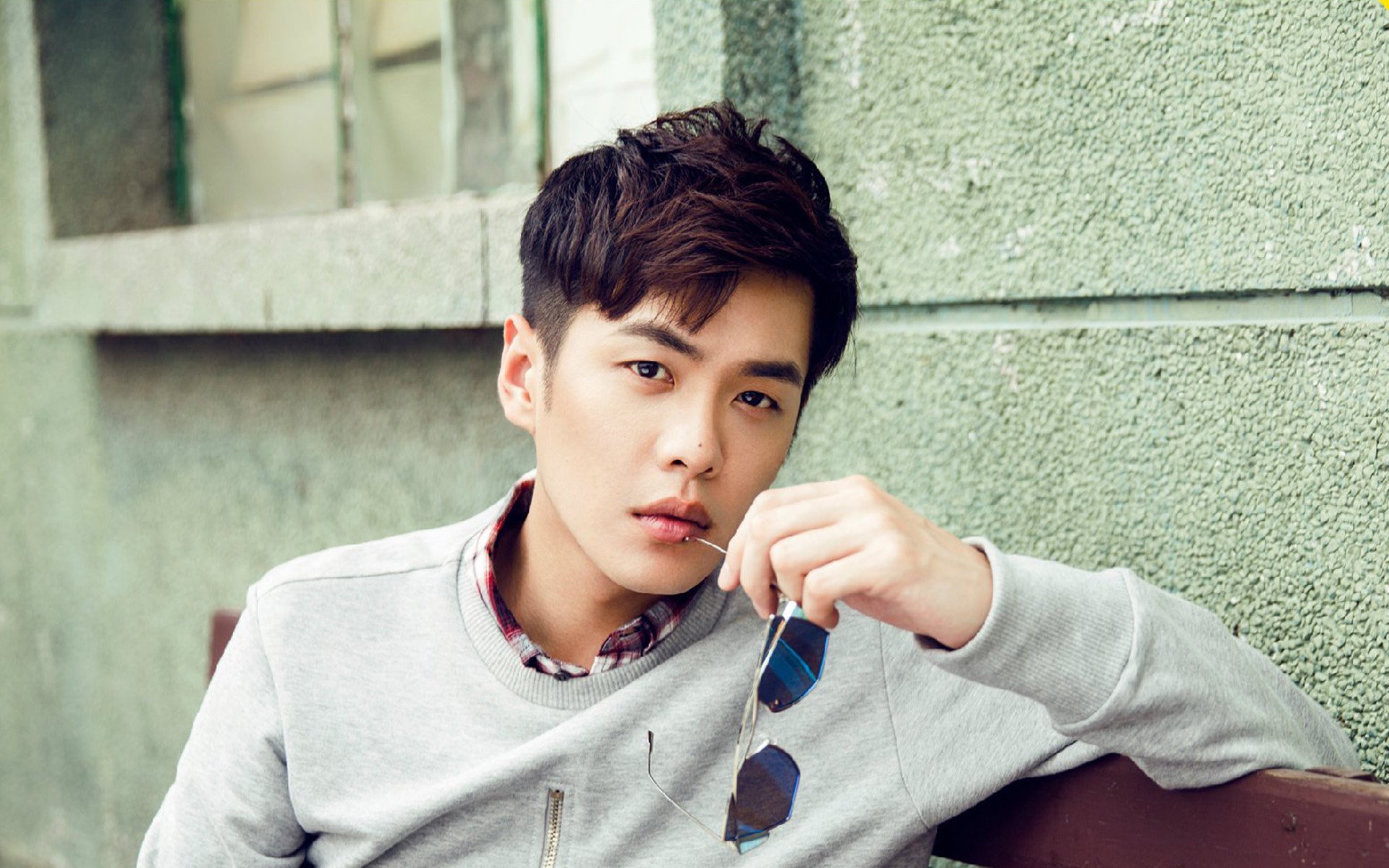 南美利矛刺穿非洲铁壁—阿圭罗一锤定音助厄瓜多尔全面压制加纳